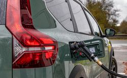 El GLP consolida su posición como tecnología puente con un crecimiento del 76% en matriculaciones, superando al VEB en 2025