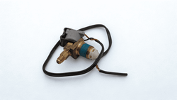 Electrovalvula Corte Depositos 4-Hole Con Bobina Y Cable